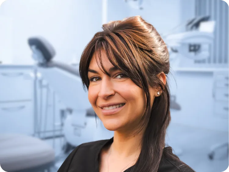 Jaclynne, Registered Dental Hygienist at e.s.i. Healthy Dentistry